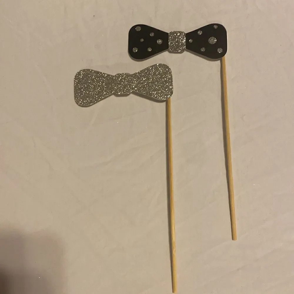 46-Piece Sweet 16 Decor: High-Quality Photo Props EUC